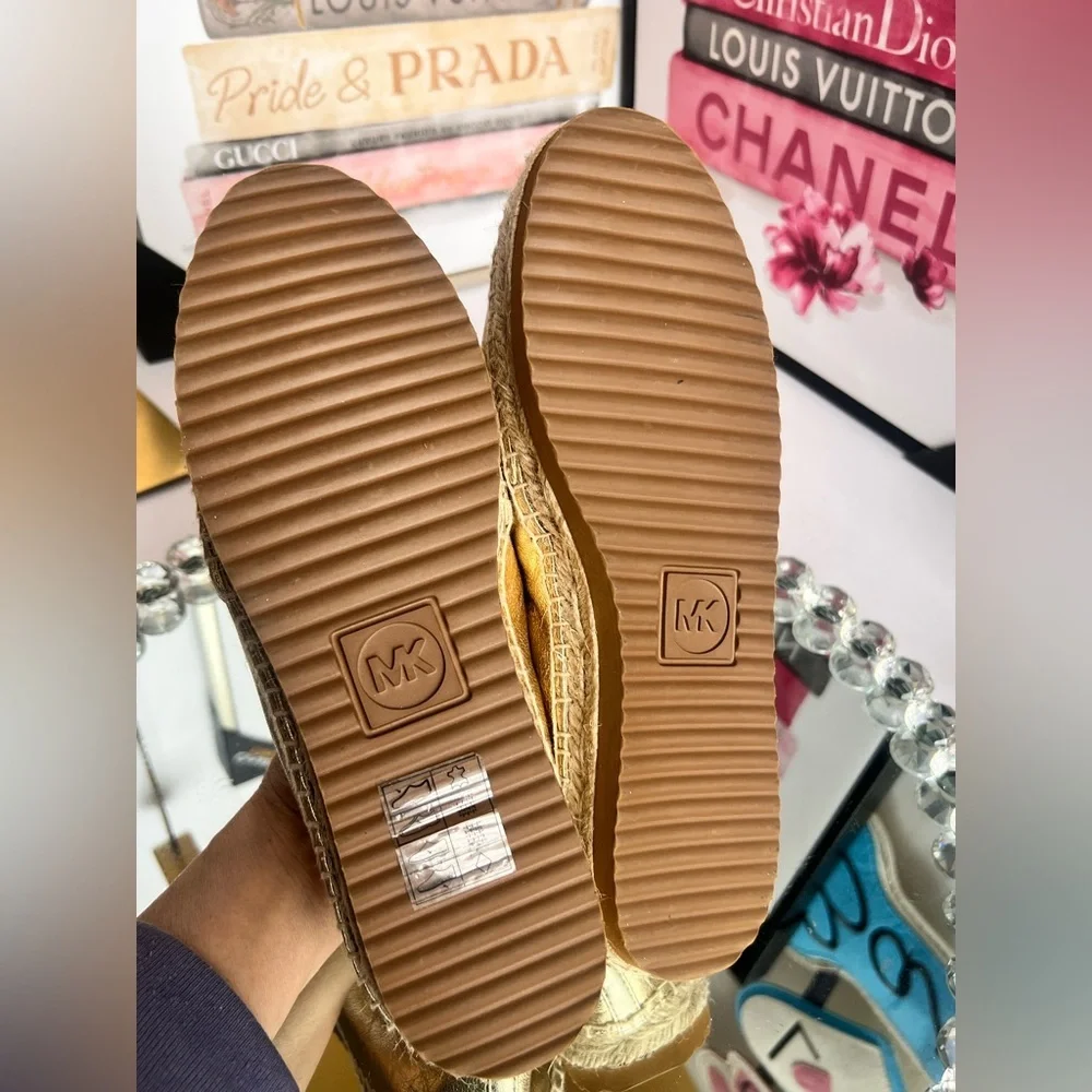 Michael Kors Women's LEATHER Hastings Slip On Espadrille Metallic Gold W8M V019k